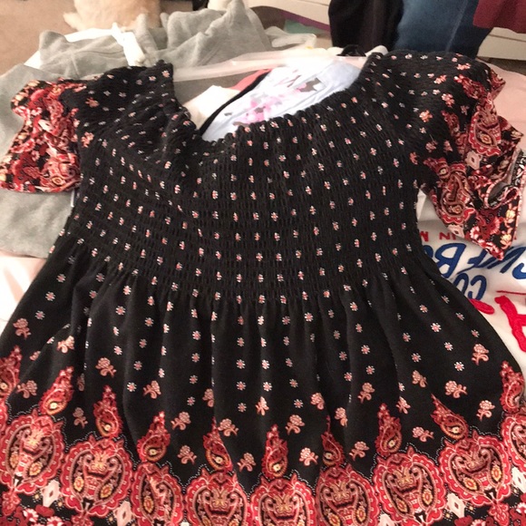 off the shoulder blouse - Picture 1 of 3